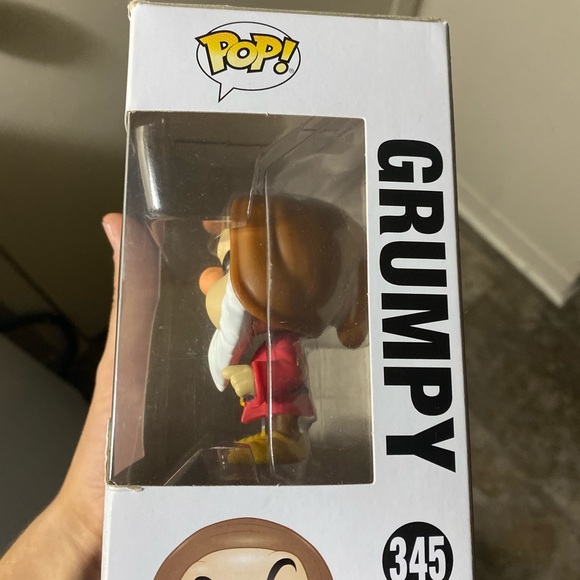 Funko Pop! Grumpy #345 - Picture 3 of 10